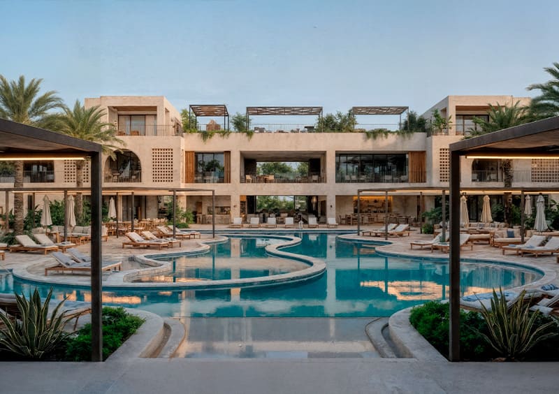 1-7-Casa-Club-Exterior